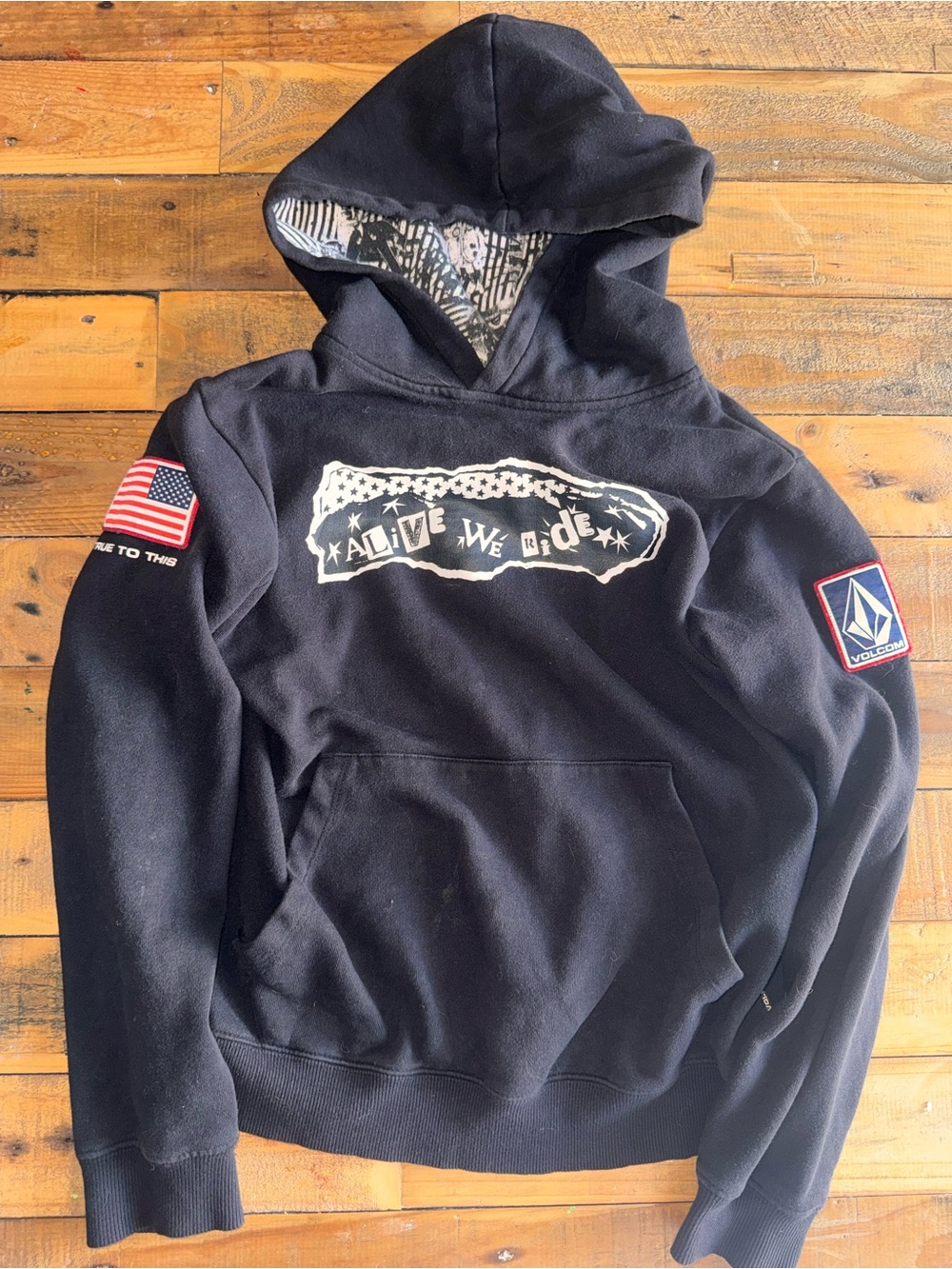 Volcom USST Black Pullover Hoodie